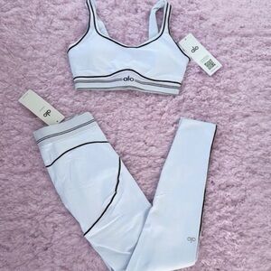 ALO Yoga White Sports Bra & Legging Set with Black Trim